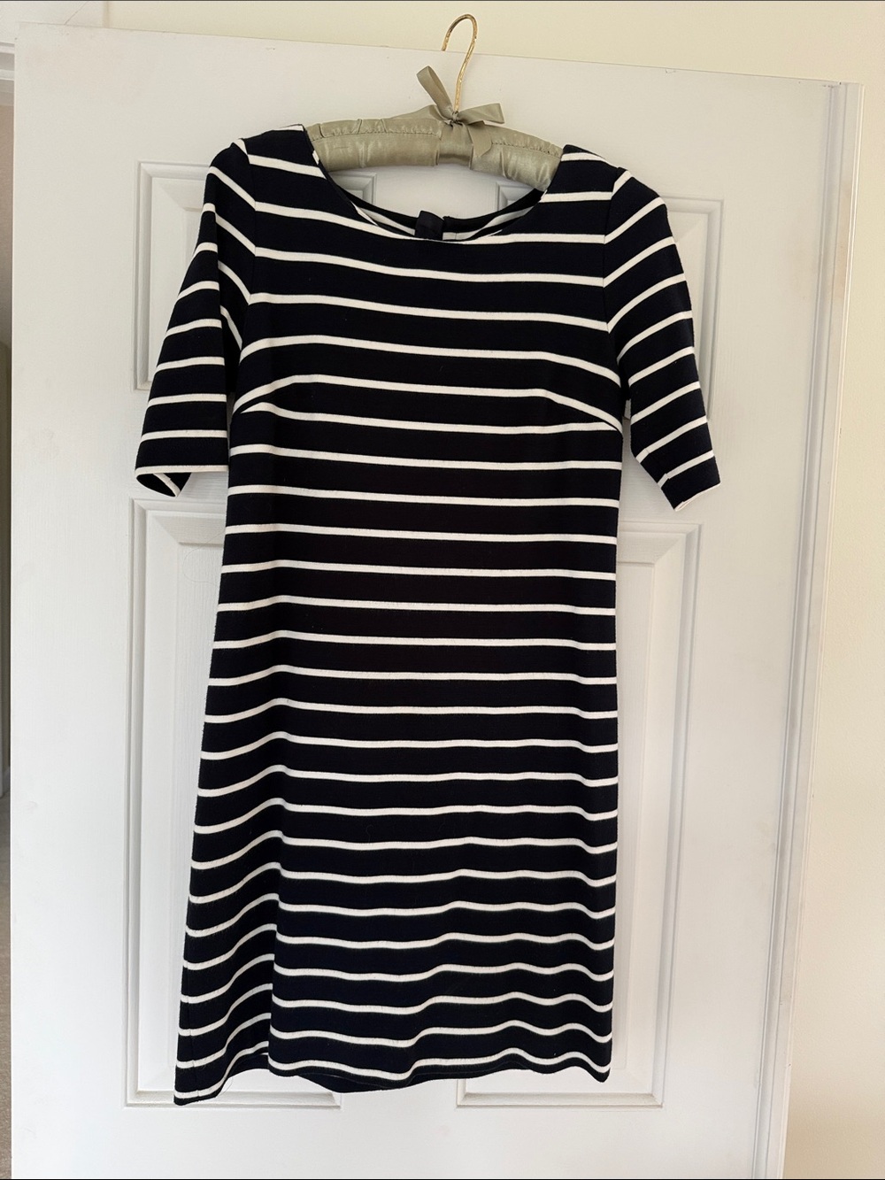 Banana Republic Women’s Navy Blue and White Striped Midi Dress - Size Petite 2